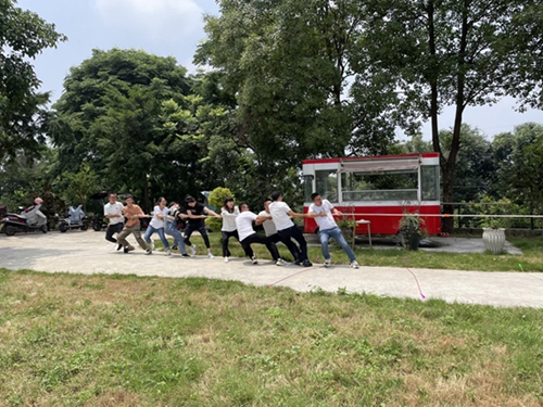 �����l(f��)չ��˾���ж��^�M(j��n)�����h�����(gu��)�������l(f��)չ��˾�_չ����(hu��)���(d��ng)